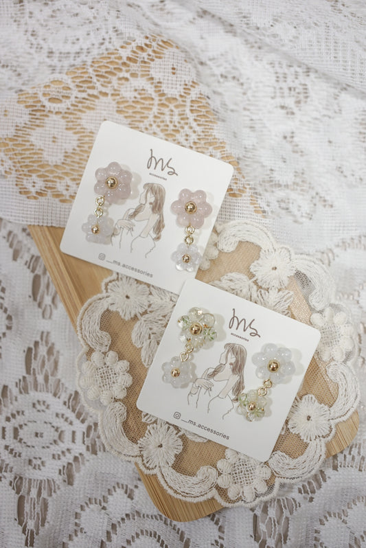 可愛波堤花花垂吊耳環