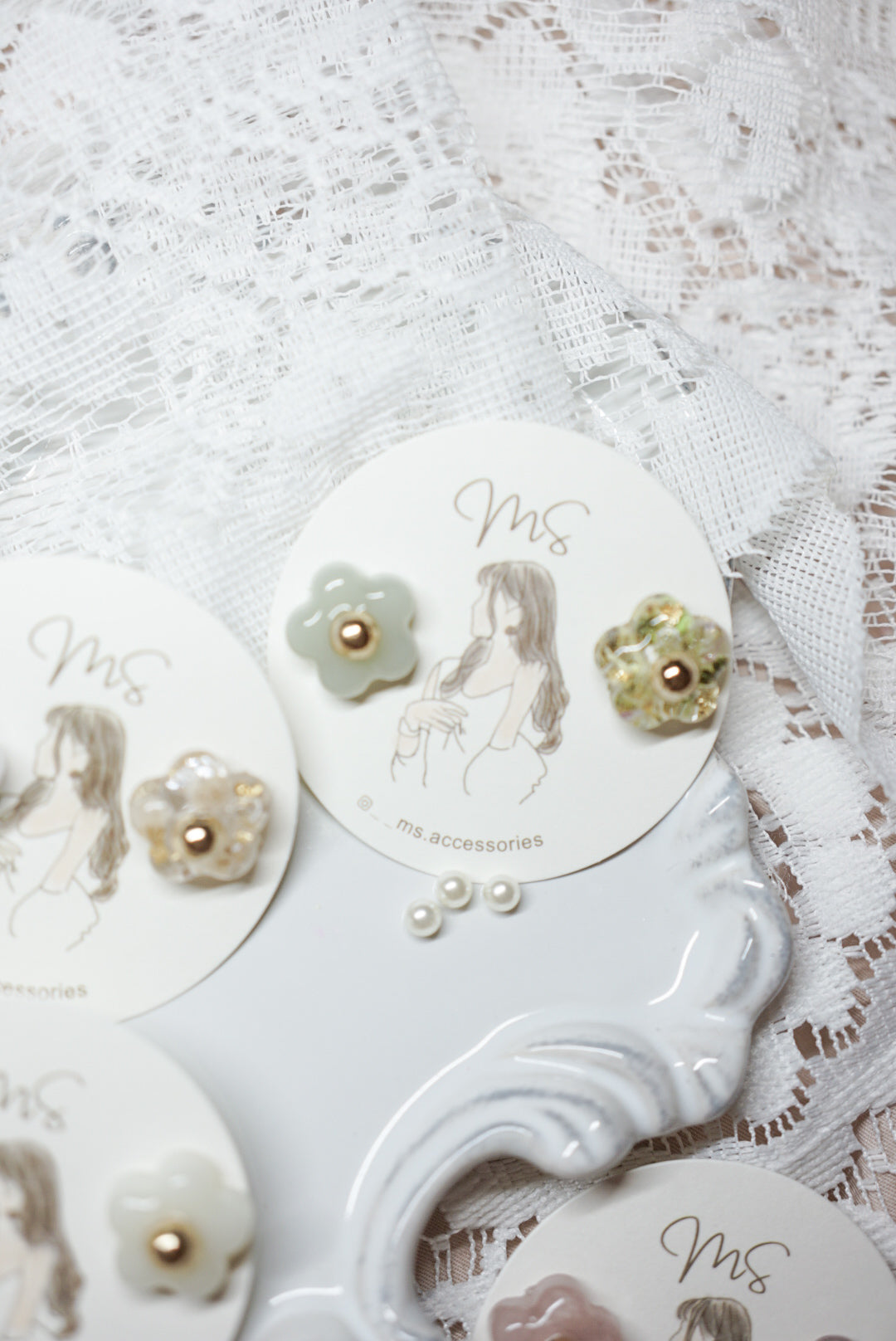 可愛脹卜卜花花型耳環